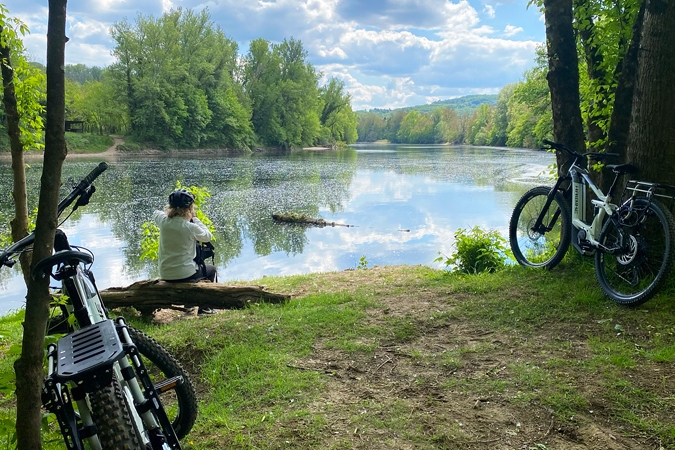 Discover the Dordogne by electric bike