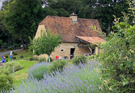 Gite  5 pers. la Petite Borde au Hameau du sentier des sources à Sarlat