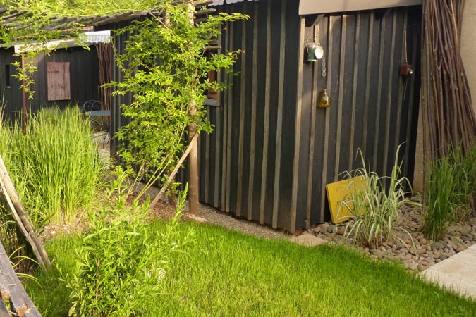 El jardín de un estudio en alquiler en Sarlat en Dordoña