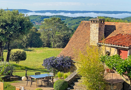 Family holiday in a village of gites in the Dordogne